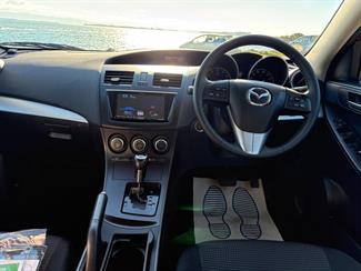 2013 Mazda AXELA - Thumbnail