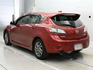 2013 Mazda AXELA - Thumbnail