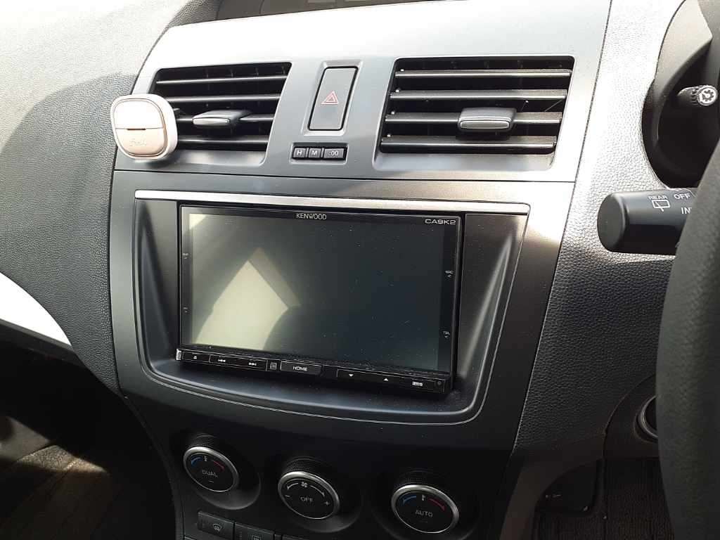 2013 Mazda AXELA
