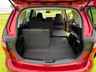 2014 Mazda Premacy - Thumbnail
