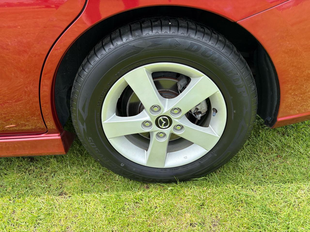2014 Mazda Premacy