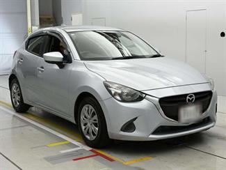 2017 Mazda DEMIO - Thumbnail