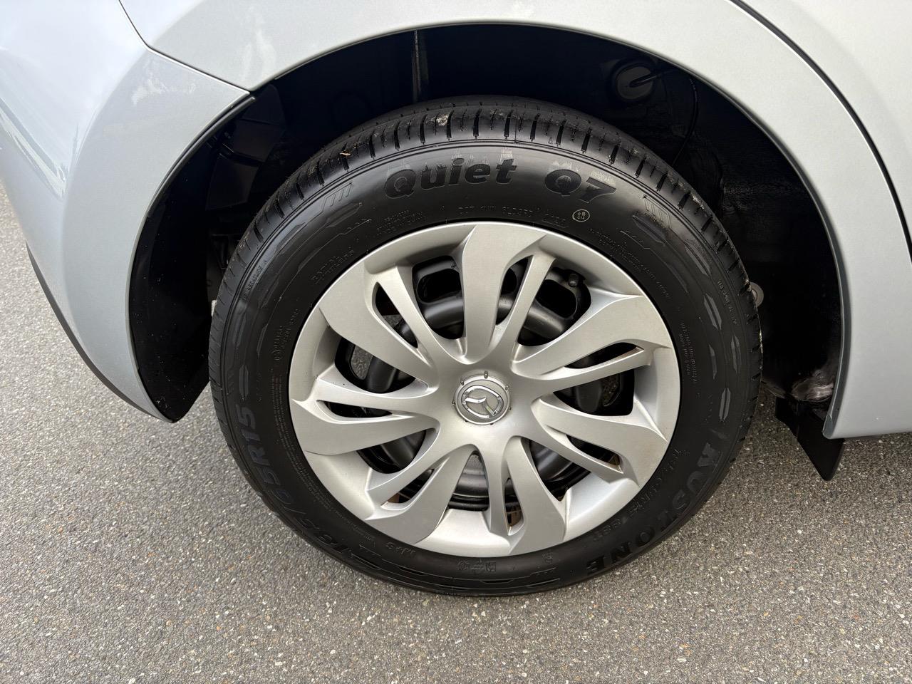 2017 Mazda DEMIO