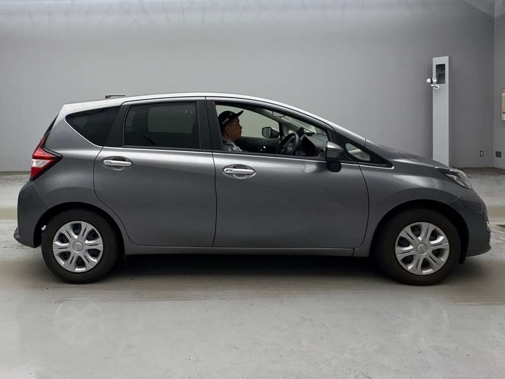 2019 Nissan NOTE