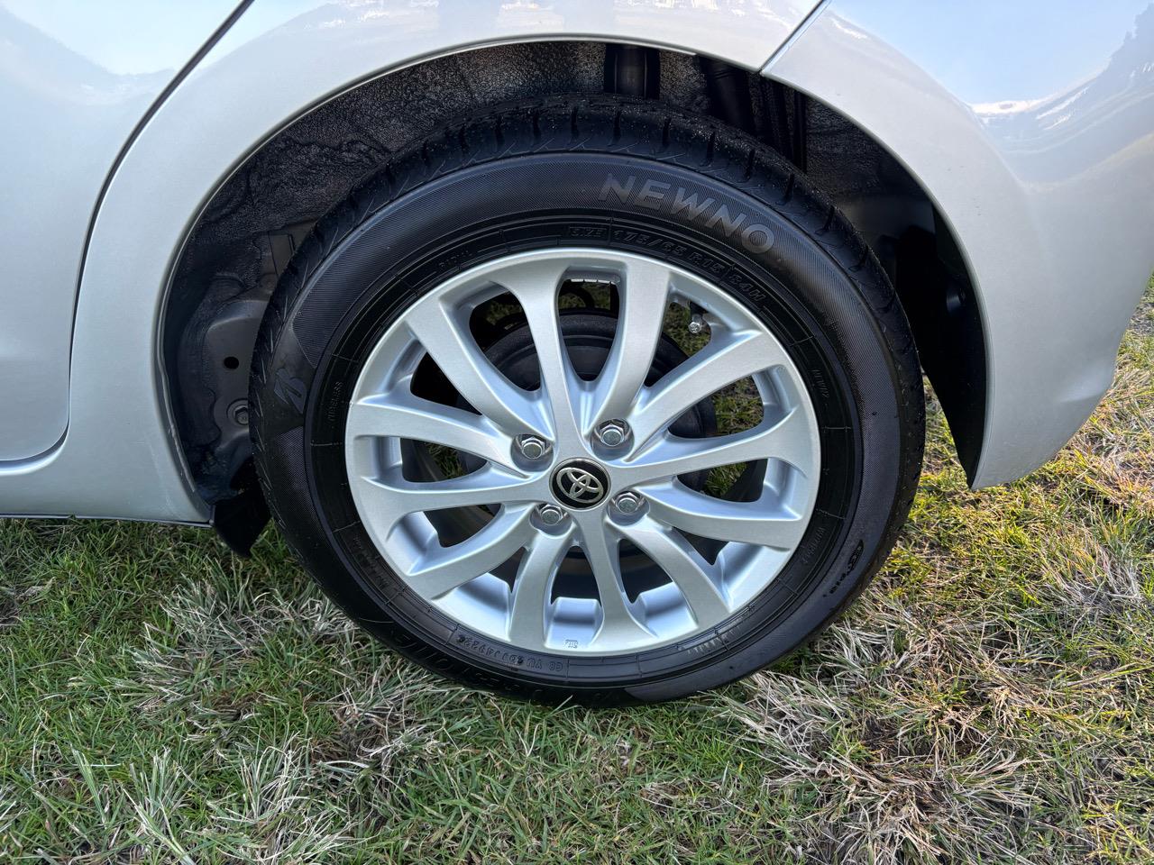 2016 Toyota Vitz