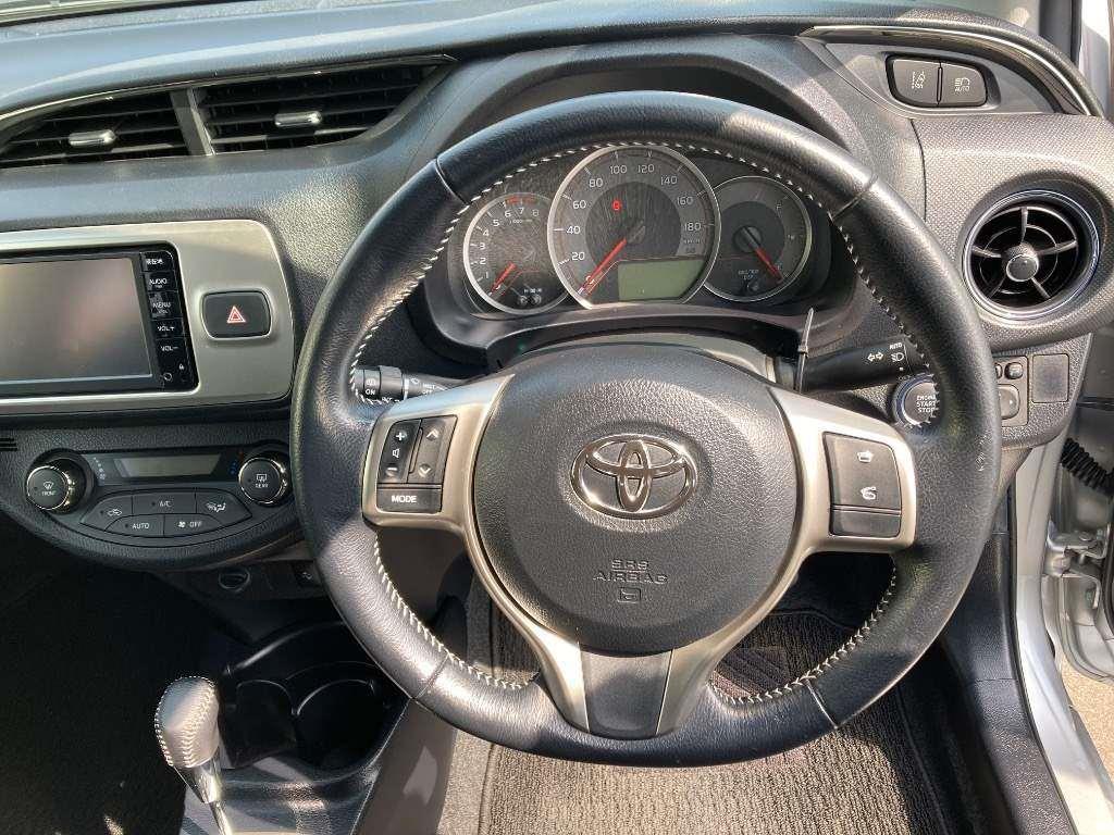 2016 Toyota Vitz
