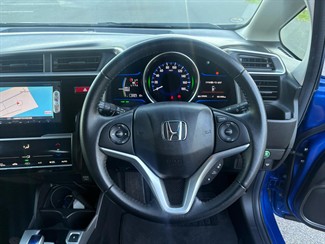 2013 Honda FIT - Thumbnail
