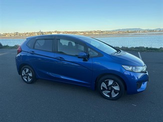 2013 Honda FIT - Thumbnail