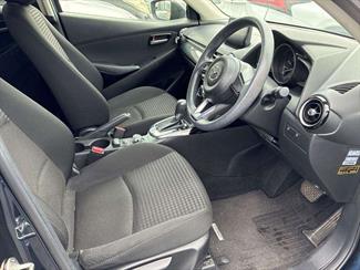 2017 Mazda DEMIO - Thumbnail