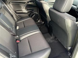 2014 Honda FIT - Thumbnail