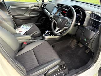 2014 Honda FIT - Thumbnail