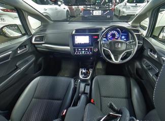 2014 Honda FIT - Thumbnail