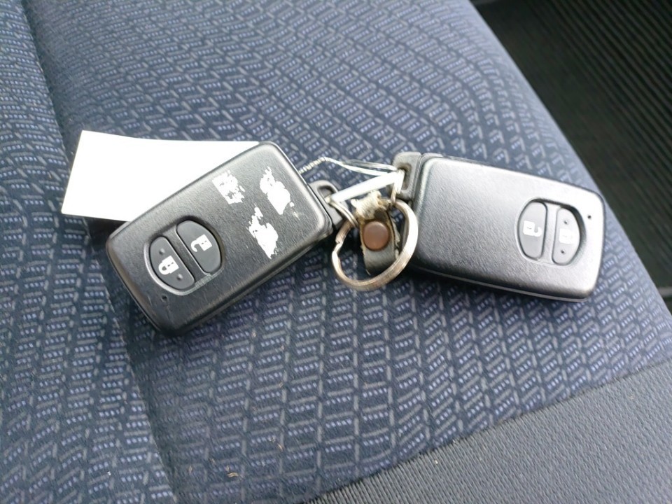 2013 Toyota COROLLA FIELDER