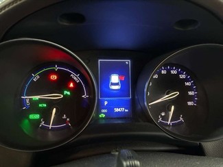 2017 Toyota C-HR - Thumbnail
