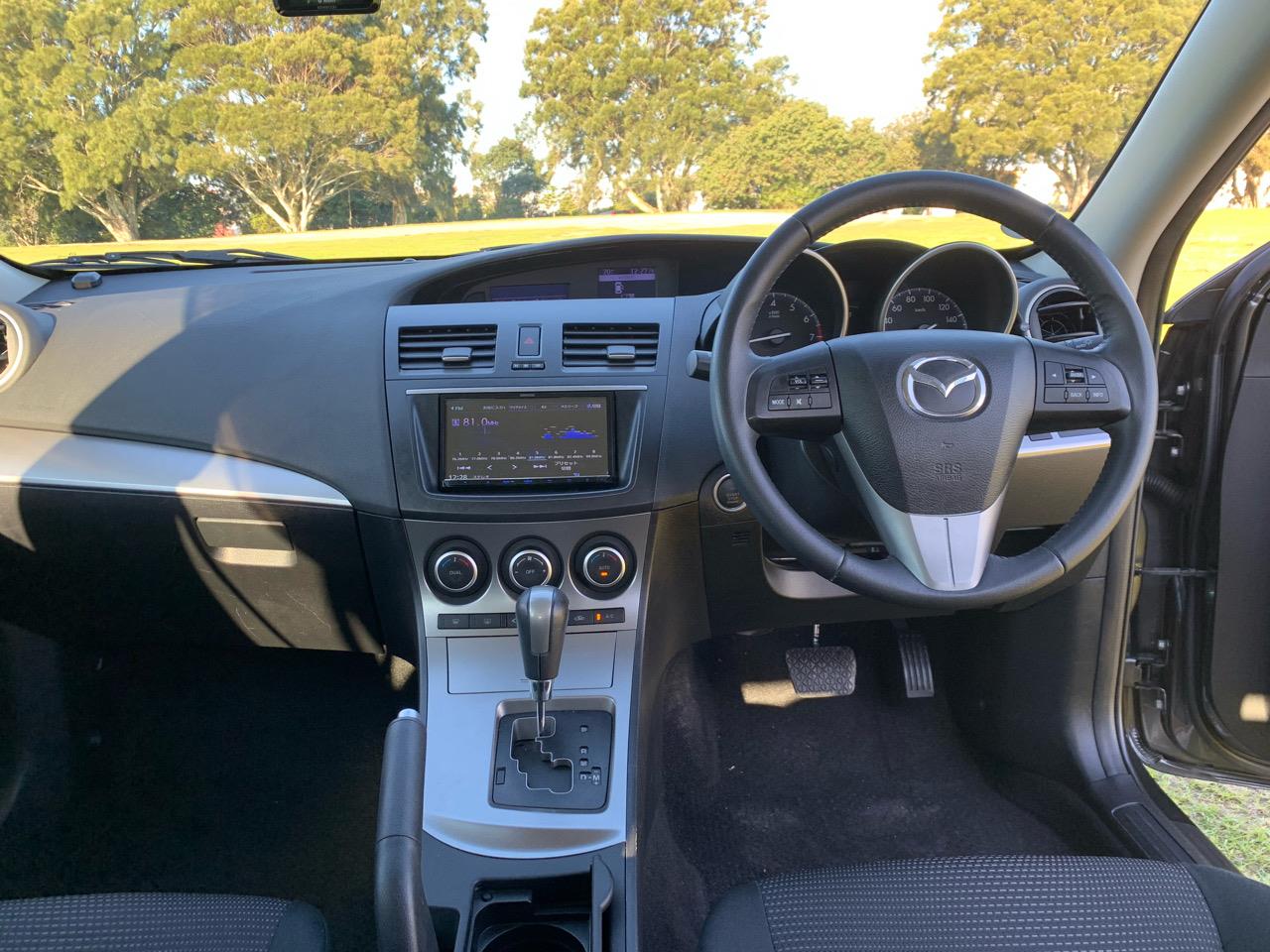 2012 Mazda AXELA