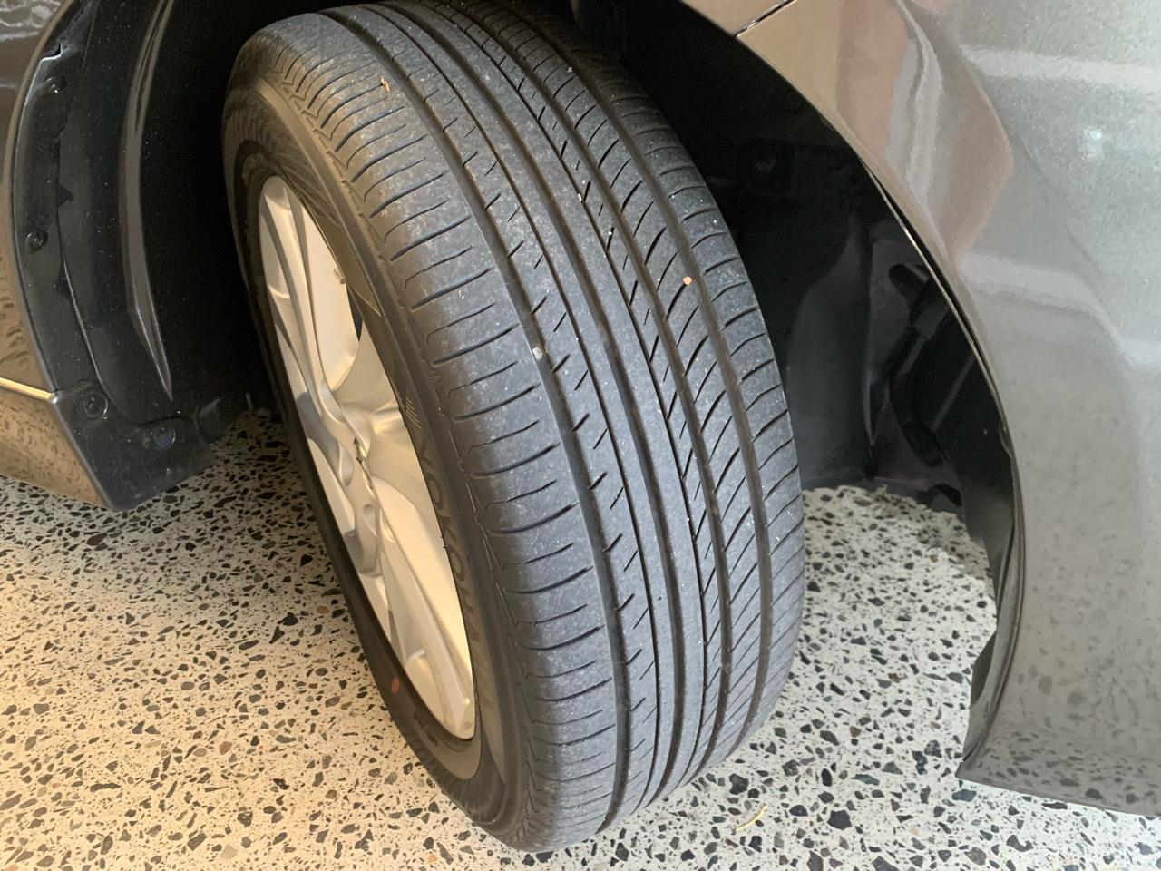 2012 Mazda AXELA