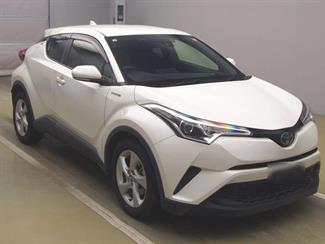 2017 Toyota C-HR - Thumbnail