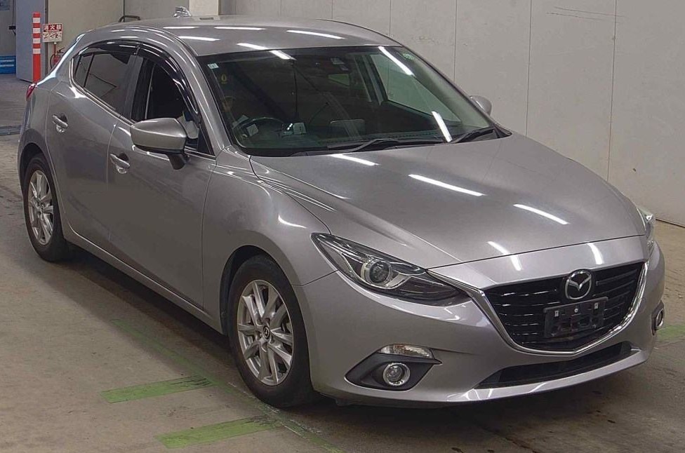 2015 Mazda AXELA