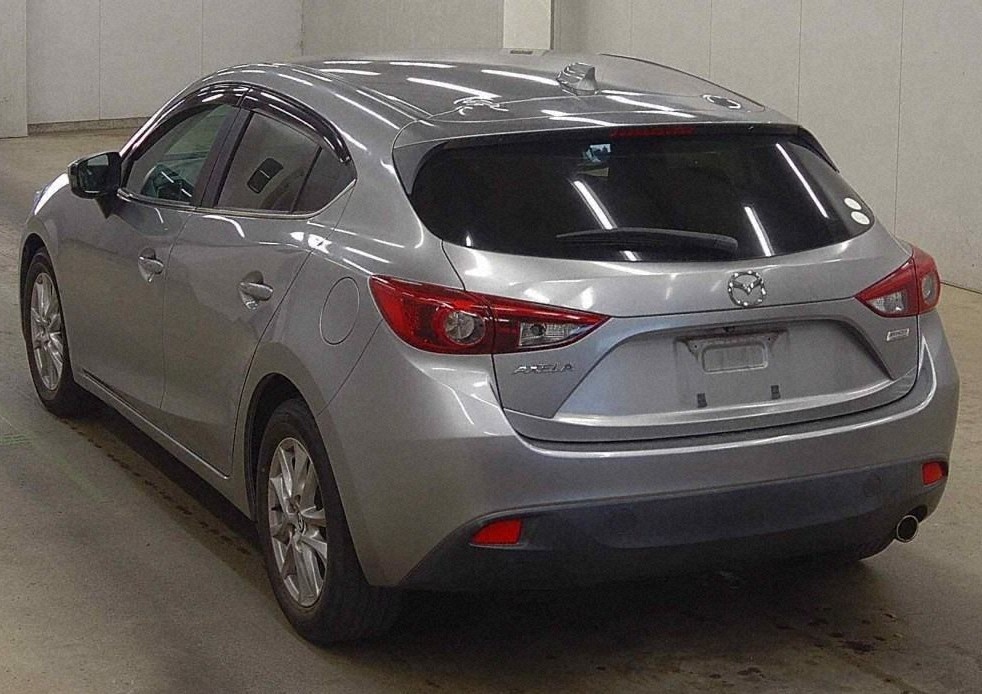 2015 Mazda AXELA