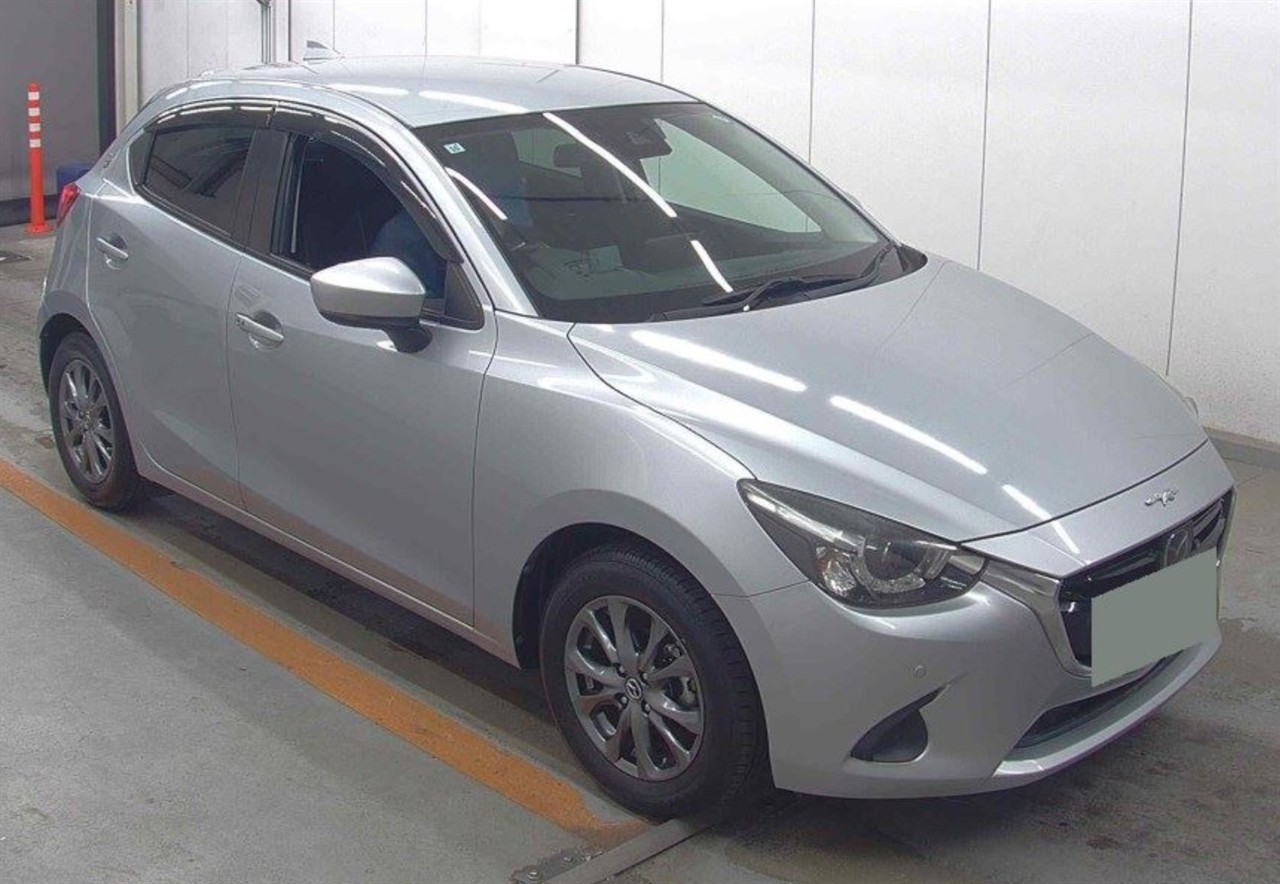 2018 Mazda DEMIO