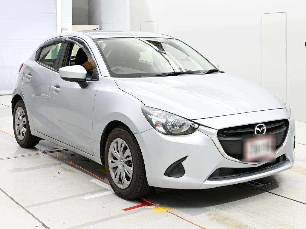 2018 Mazda DEMIO