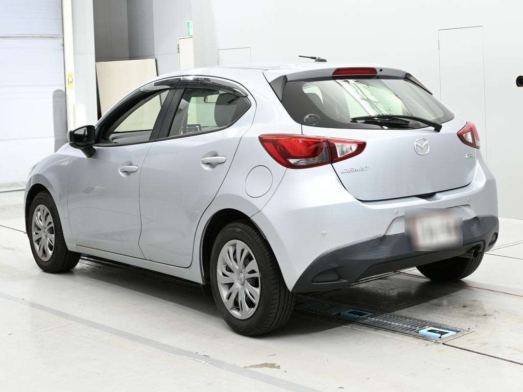 2018 Mazda DEMIO