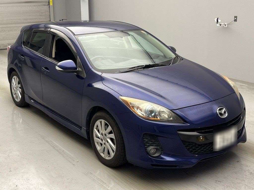 2012 Mazda AXELA