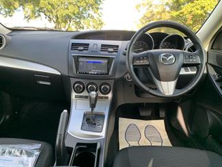 2012 Mazda AXELA - Thumbnail