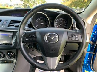 2012 Mazda AXELA - Thumbnail