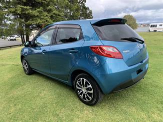 2013 Mazda DEMIO - Thumbnail