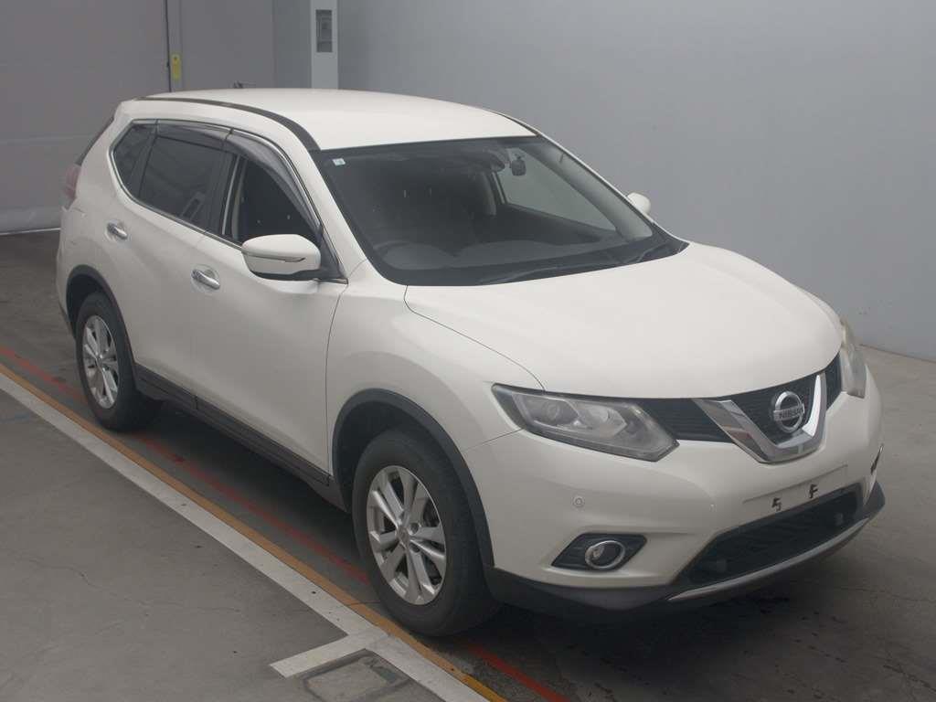2016 Nissan X-TRAIL