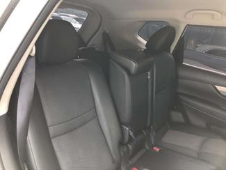 2016 Nissan X-TRAIL - Thumbnail