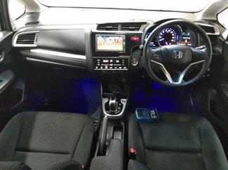 2016 Honda FIT - Thumbnail