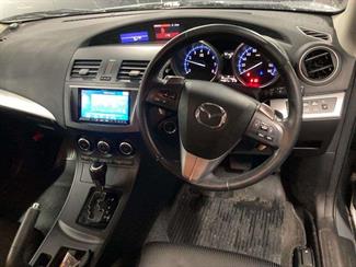 2012 Mazda AXELA - Thumbnail