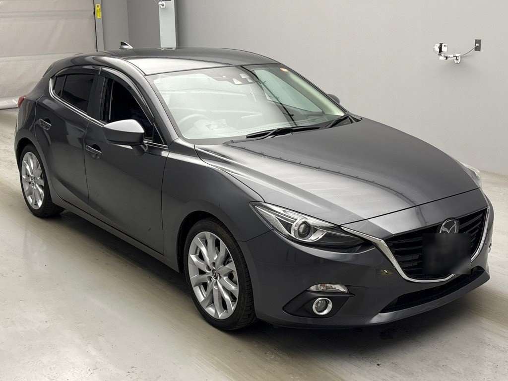 2015 Mazda AXELA