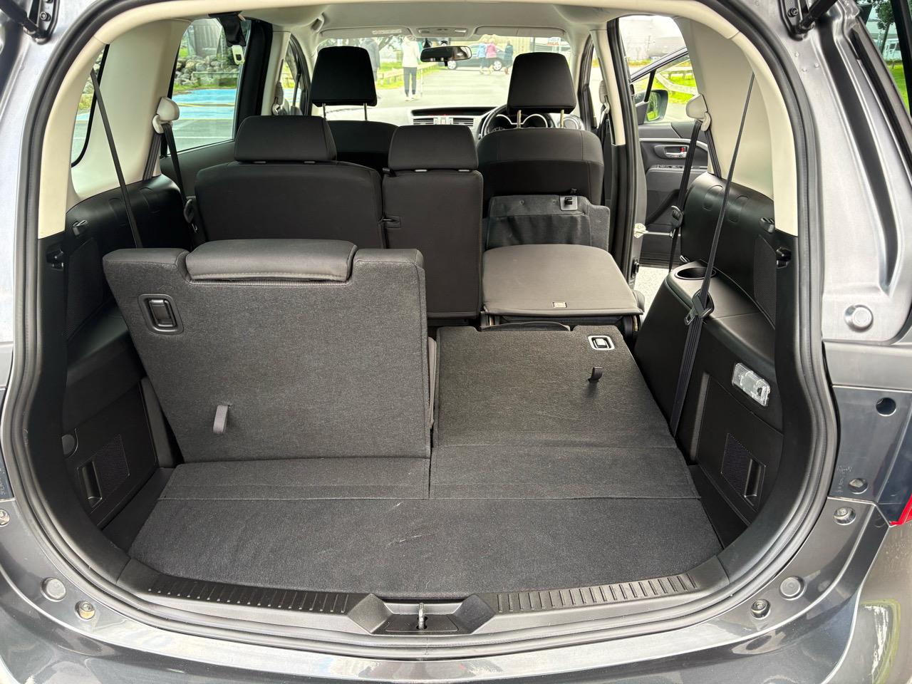 2015 Mazda Premacy