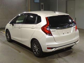2017 Honda FIT - Thumbnail