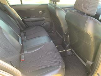 2009 Nissan Tiida - Thumbnail