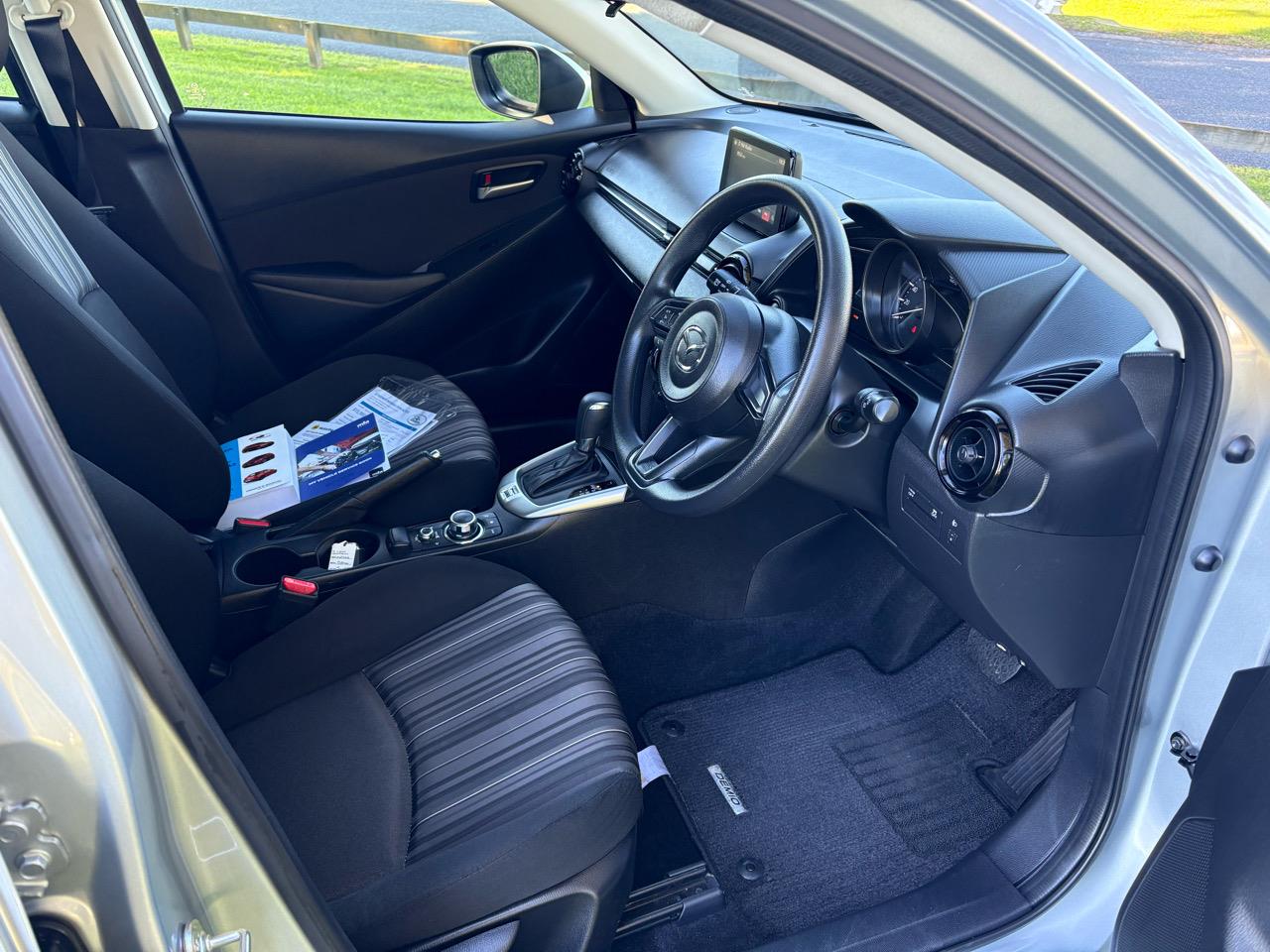 2017 Mazda DEMIO