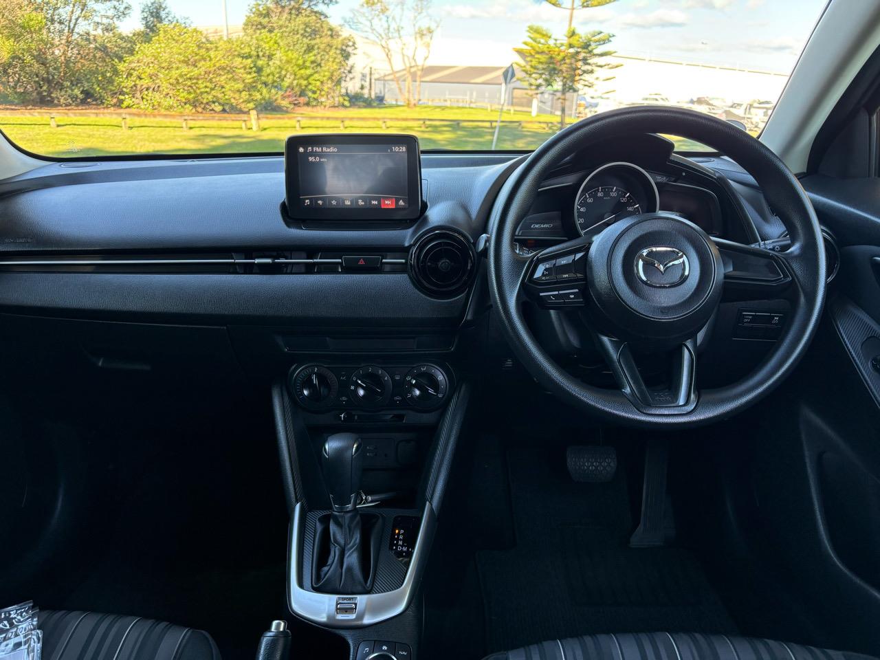 2017 Mazda DEMIO