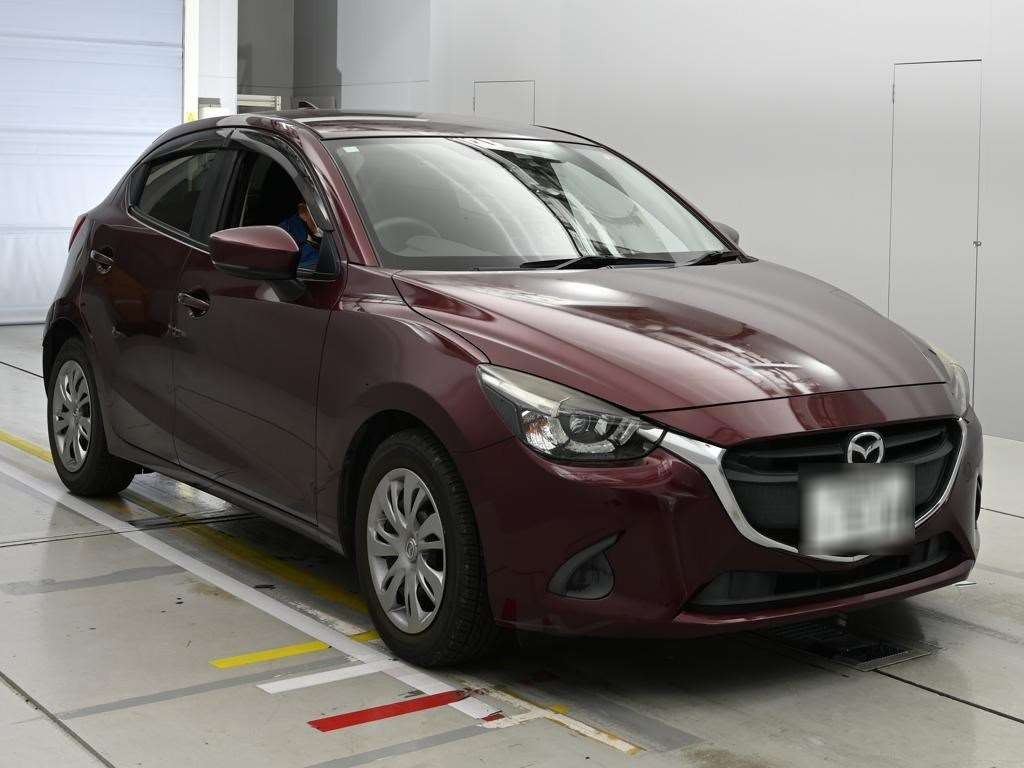 2017 Mazda DEMIO