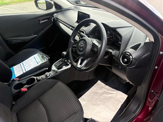 2017 Mazda DEMIO - Thumbnail