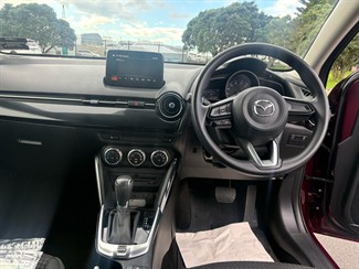 2017 Mazda DEMIO - Thumbnail