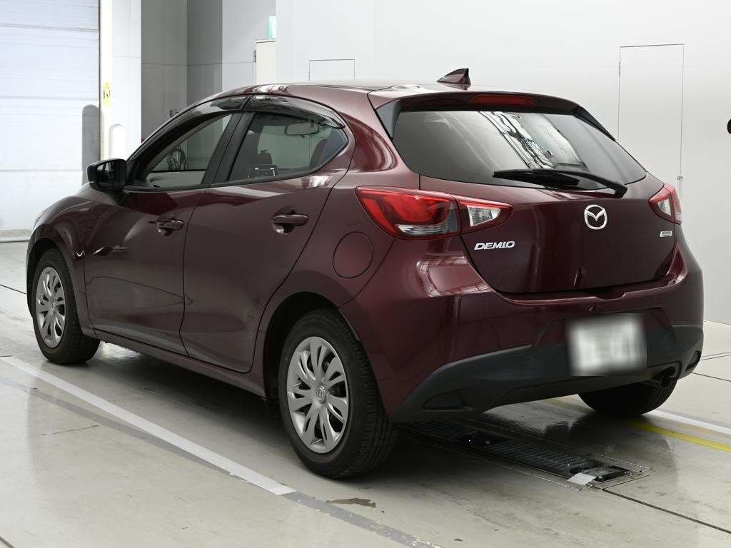 2017 Mazda DEMIO