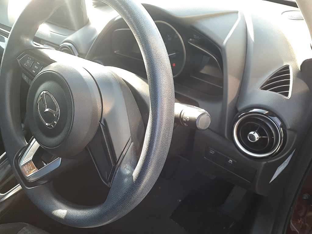2017 Mazda DEMIO