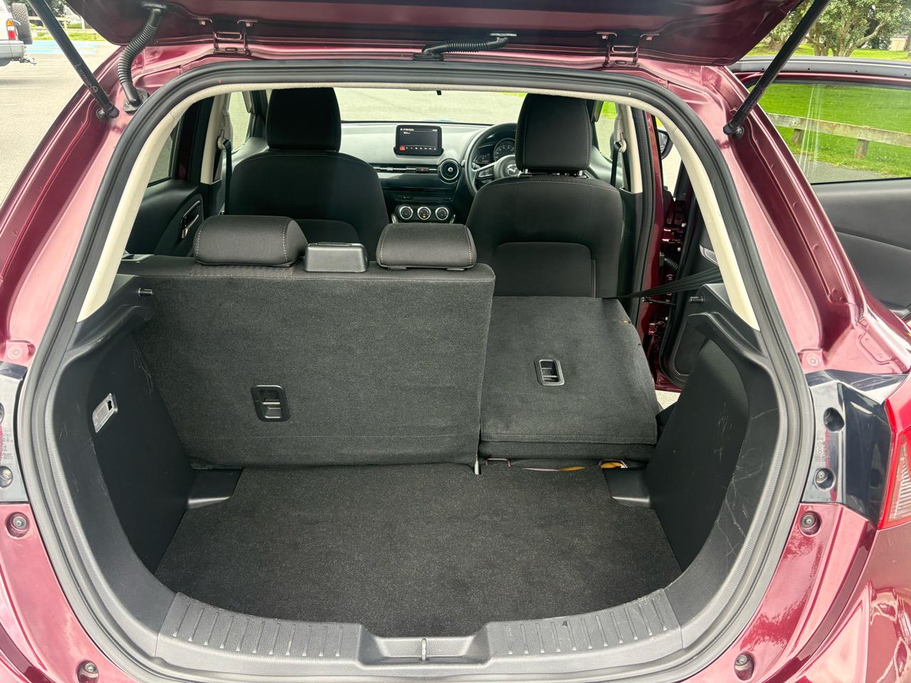 2017 Mazda DEMIO