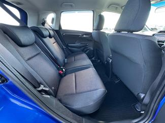 2015 Honda FIT - Thumbnail