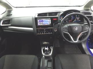2015 Honda FIT - Thumbnail