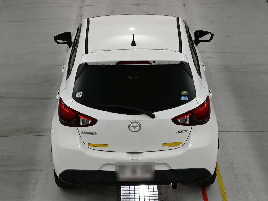 2015 Mazda DEMIO