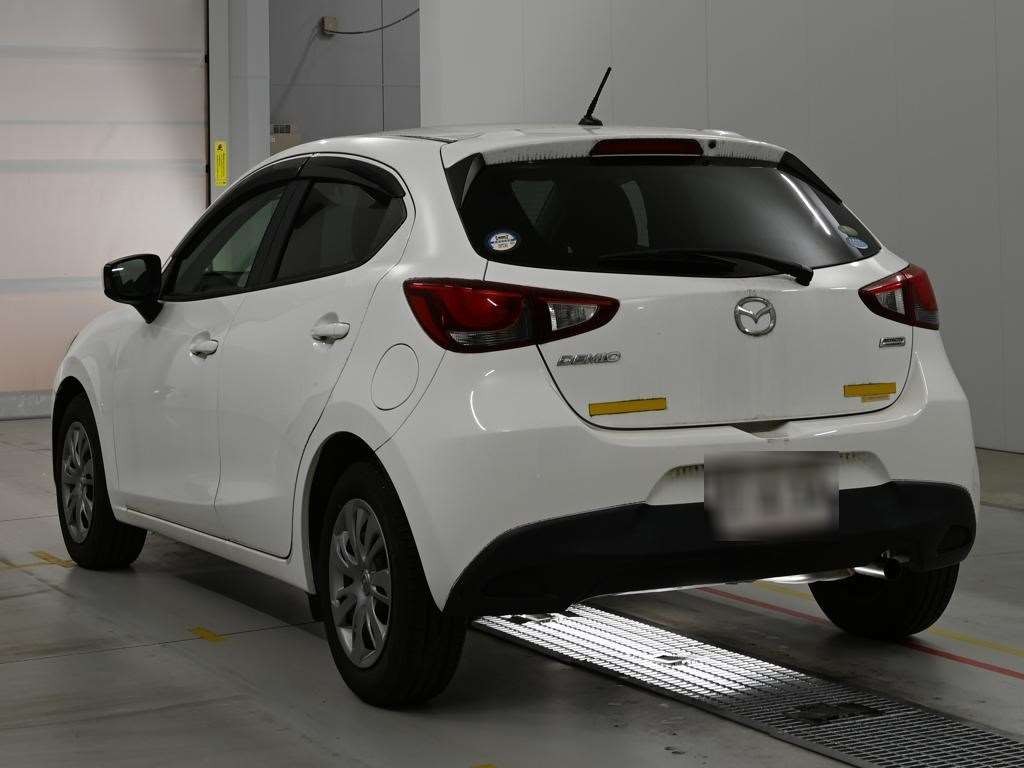 2015 Mazda DEMIO